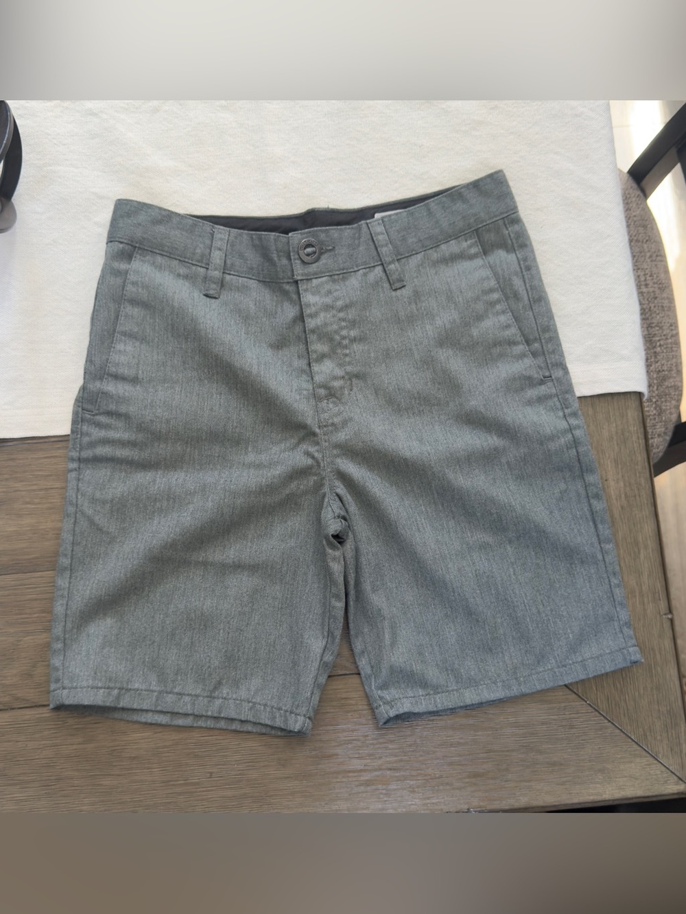 Volcom Boys Size 28 Frickin Chino Charcoal Grey Flat Front Shorts